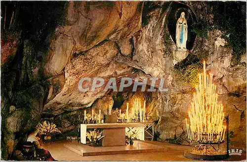 Cartes postales Lourdes La Grotte Miraculeuse