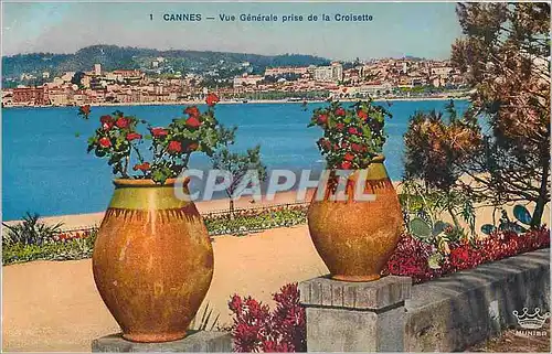 Cartes postales Cannes Vue Generale prise de la Croisette