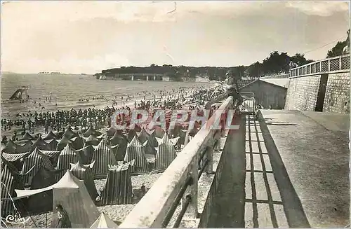 Ansichtskarte AK Fouras Char Mar L'heure du Bain sur la grande Plage