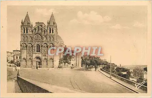 Cartes postales Angouleme La Cathedrale vue du Rempart du Midi