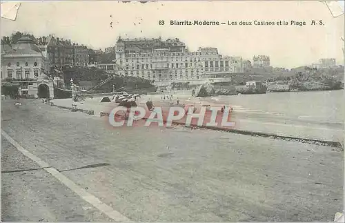 Cartes postales Biarritz Moderne Les deux Casinos et la Plage