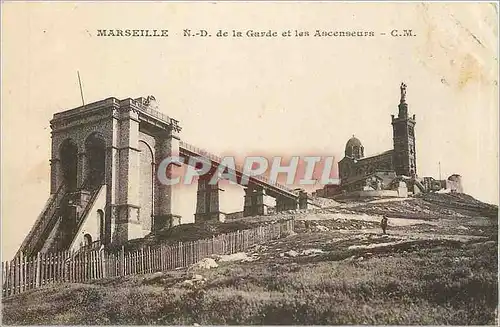 Cartes postales Marseille N.-D. de la Garde et les Ascenseurs