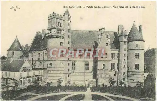 Cartes postales Bourges - Palais Jacques-Coeur - Vue prise de la Place Berry
