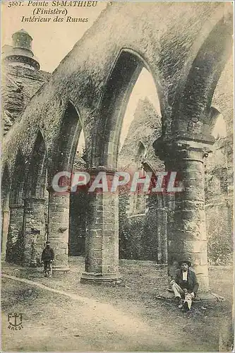 Cartes postales Pointe St-Mathieu Interieur des Runnes