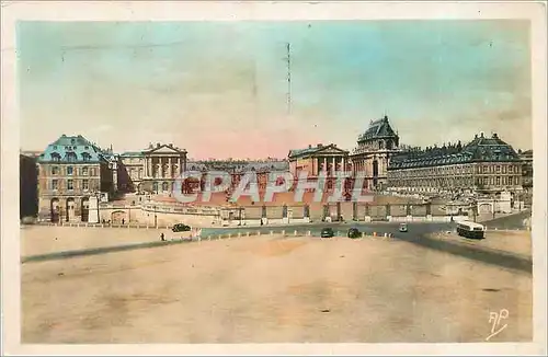 Cartes postales moderne Versailles Le Chateau et la Place d'Armes