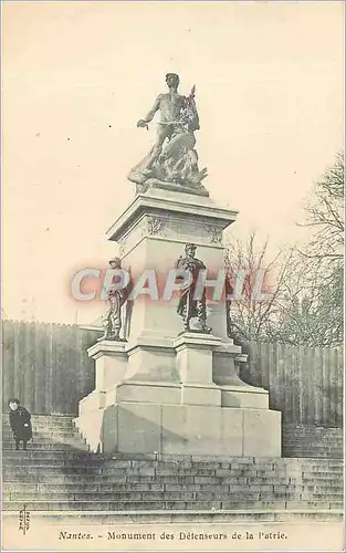 Cartes postales Nantes - Monument des Delenseurs de la Patrie