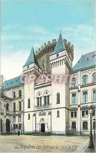 Cartes postales Angouleme - Cour Interieure de l'Hotel de Ville