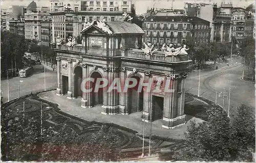 Cartes postales moderne Madrid - La Porte d'Alcala