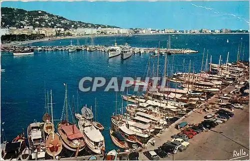 Cartes postales moderne Cannes Le Port et la Croisette vus de l'Hotel Mediterranee Bateaux