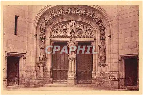 Ansichtskarte AK Chateau de Pierrefonds Porte d'Entree de la Chapelle