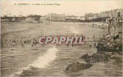 Ansichtskarte AK Biarritz Le Bain a la Grande Plage