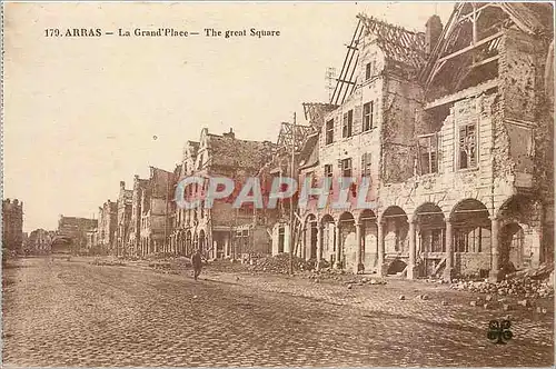 Cartes postales Arras La Grand Place