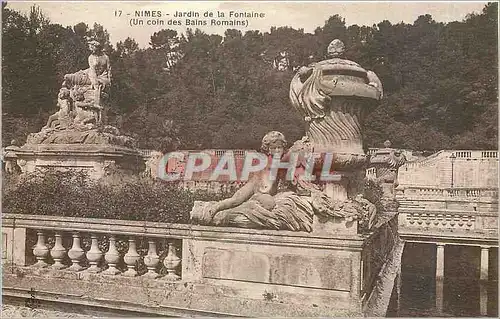 Cartes postales Nimes Jardins de la Fontaine Un coin des Bains Romains