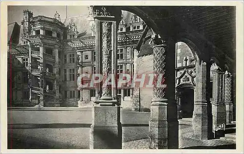 Ansichtskarte AK Blois Loir et Cher Le Chateau aile Francois Ier vue de la galerie de l'aile Louis XII
