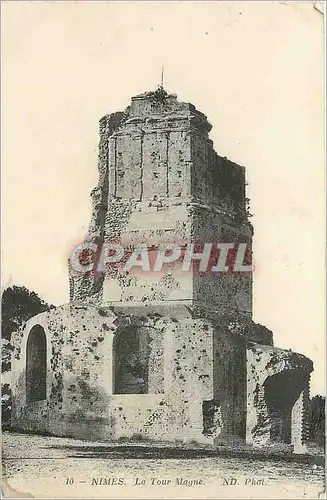 Cartes postales Nimes La Tour Magne