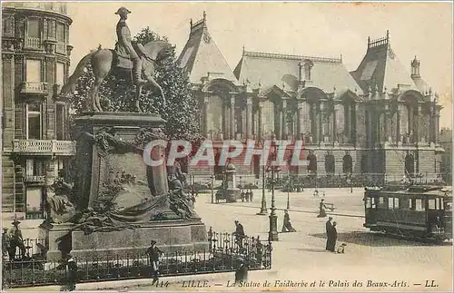 Cartes postales Lille La Statue de Faidherbe et le Palais des Beaux Arts Tramway