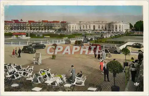 Cartes postales Deauville Plage Flaurie Vue vers le Normandy et le Casino