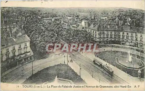 Cartes postales Tours I et L La Place du Palais de Justice et l'Avenue de Grammont cote Nord Est Tramway