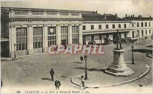 Cartes postales Valence La Gare et Statue de Bancel