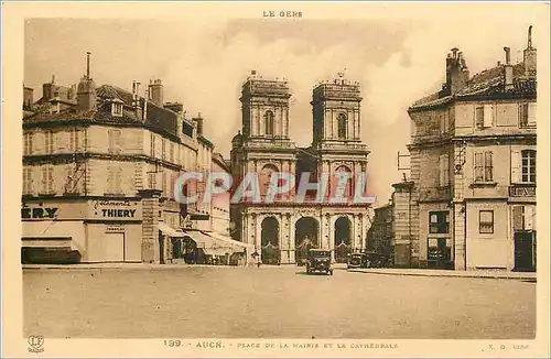 Ansichtskarte AK Le Gers Auch Place de la Mairie et la Cathedrale