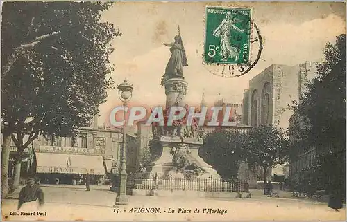 Cartes postales Avignon La Place de l'Horloge