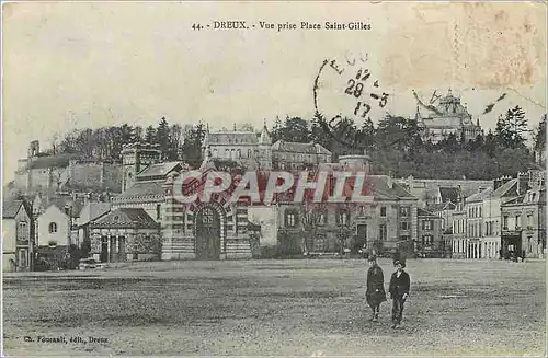 Ansichtskarte AK Dreux Vue prise Place Saint Gilles