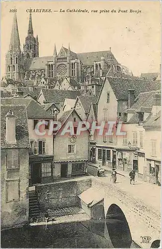 Cartes postales Chartres La Cathedrale vue prise du Pont Bouju