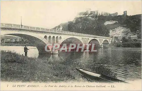 Cartes postales Le Petit Andely Le Pont des Andelys et les Ruines du Chateau Gaillard Peche Pecheur