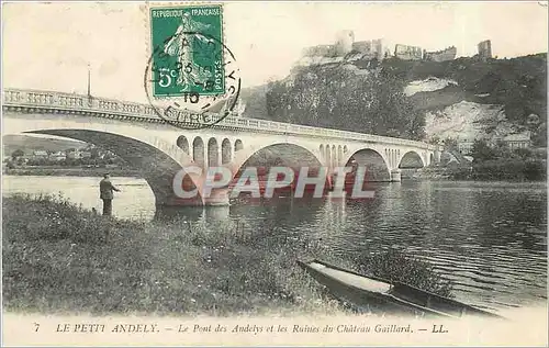 Cartes postales Le Petit Andely Le Pont des Andelys et les Ruines du Chateau Gaillard Peche Pecheur