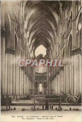 Cartes postales Reims La Cathedrale Interieur vers le Choeur