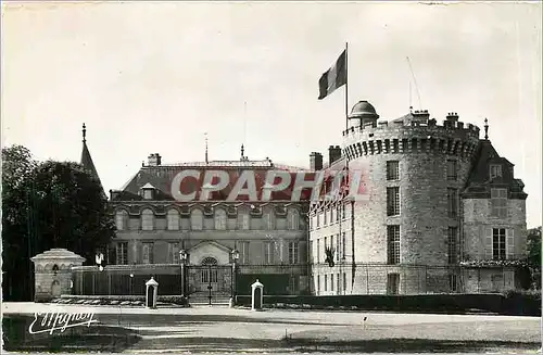 Ansichtskarte AK Rambouillet S et O Le Chateau Residence Presidentielle Cour d'Honneur et Tour Francois Iet
