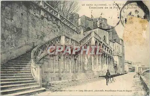 Ansichtskarte AK Le Gard Illustre Pont St Esprit Escaliers de la Place St Pierre