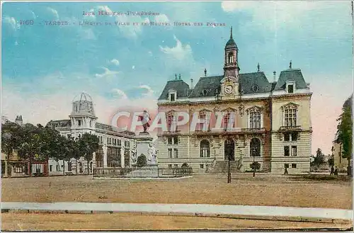 Cartes postales Les Hautes Pyrenees Tarbes L'Hotel de Ville et le Nouvel Hotel des Postas