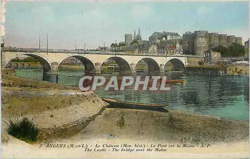 Cartes postales Angers M et L Le Chateau Mon hist Le Pont sur la Maine