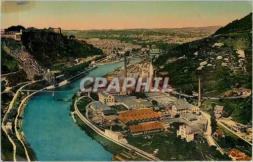 Cartes postales Besancon les Bains Doubs Usines des Pres de Vaux et la Citadelle