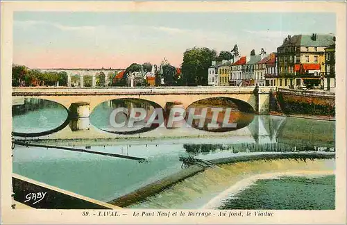 Cartes postales Laval Le pont Neuf et le Barrage Au fond le Viaduc