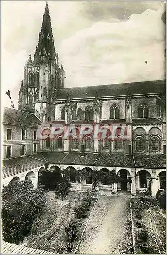 Cartes postales Eglise de Saint Maixent Elevation laterale sud et Cloitre