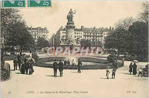 Cartes postales Lyon La Statue de la Republique Place Carnot