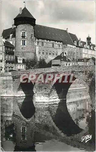 Cartes postales Laval Mayenne Le Vieux Pont et le Chateau