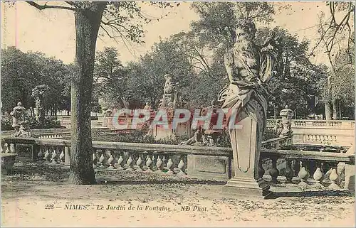 Cartes postales Nimes Le Jardin de la Fontaine