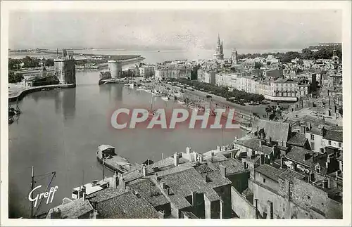 Cartes postales moderne La Rochelle Ch Mar Vue generale du port