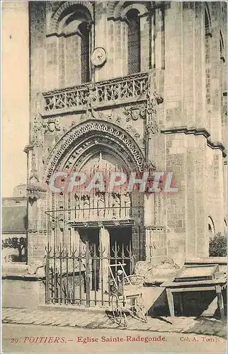 Cartes postales Poitiers Eglise Sainte Radegonde