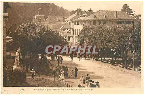 Cartes postales Bagneres de Bigorre La Place des Thermes