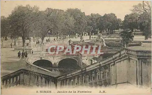 Cartes postales Nimes Jardin de la Fontaine