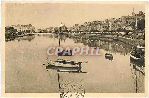 Cartes postales Trouville le Reine des Plages La Touques et les Quais  Bateau