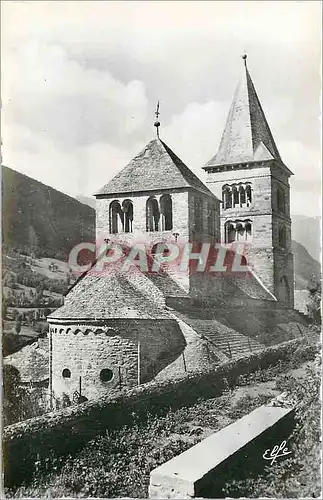 Cartes postales moderne Environs de Luchon Vallee de Larbourst Eglise de Saint Aventin de Larbourst roman