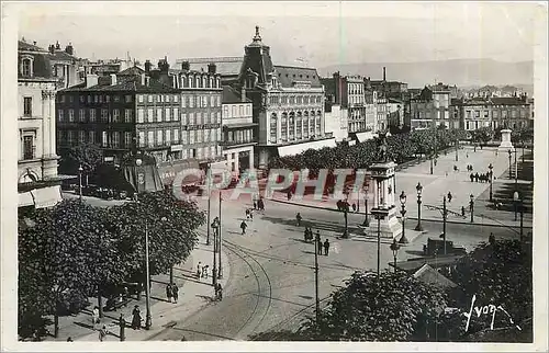 Cartes postales moderne Clermont Ferrand P de D Place de Jaude