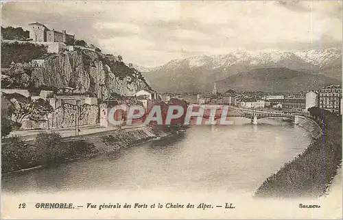 Ansichtskarte AK Grenoble Vue generale des Forts et la Chaine des Alpes