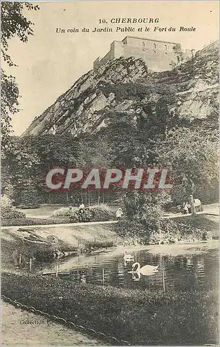 Ansichtskarte AK Cherbourg Un coin du Jardin Public et le Fort du Roule Cygne