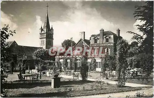 Cartes postales moderne Tesse la Madeleine Orne L'Eglise vue des Jardins de la Roseraie